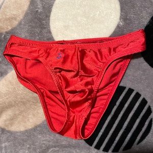 Joe Snyder red small underwear